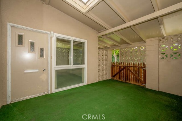 Detail Gallery Image 9 of 29 For 13361 El Dorado Dr 201f,  Seal Beach,  CA 90740 - 2 Beds | 1 Baths