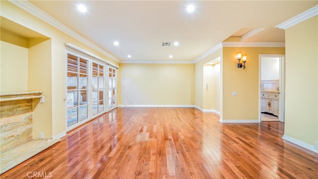 MLS #SR25269606 image #5