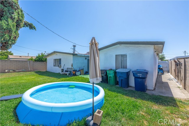 13572 Sutter Drive, Westminster CA: https://media.crmls.org/medias/e4363f2d-c032-4d31-83bc-405ae3bcb017.jpg