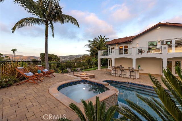 1110 Novilunio, San Clemente CA: https://media.crmls.org/medias/e436b05d-98cc-44c0-b84e-5b8da4a312a2.jpg