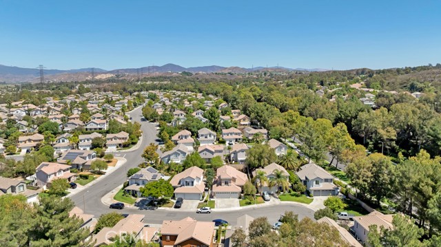 Detail Gallery Image 47 of 53 For 23809 Woodpark Ct, Valencia,  CA 91354 - 4 Beds | 3 Baths