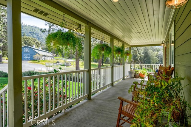 Detail Gallery Image 9 of 56 For 5564 Parker, Mariposa,  CA 95338 - 3 Beds | 2/1 Baths