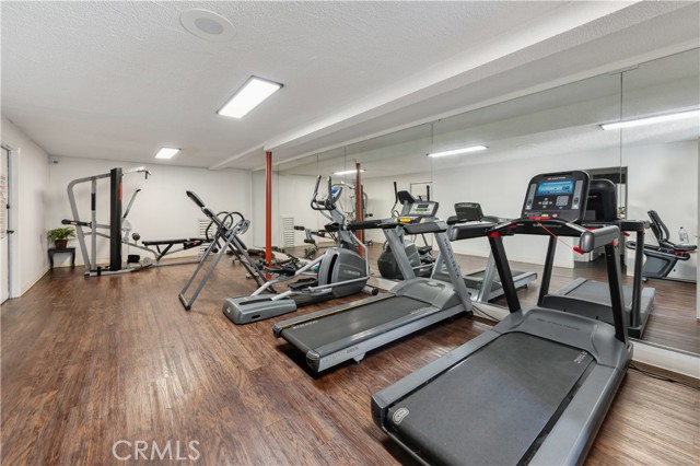 Detail Gallery Image 6 of 28 For 3649 Emerald St #210,  Torrance,  CA 90503 - 1 Beds | 1 Baths