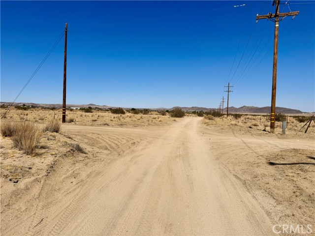 Detail Gallery Image 6 of 17 For 0 Cascade Road, Joshua Tree,  CA 92252 - – Beds | – Baths