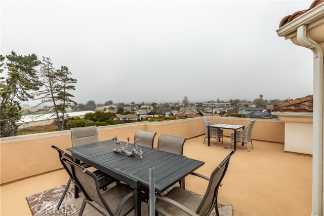 Detail Gallery Image 33 of 38 For 1275 Aberdeen Ct, Grover Beach,  CA 93433 - 3 Beds | 2/1 Baths