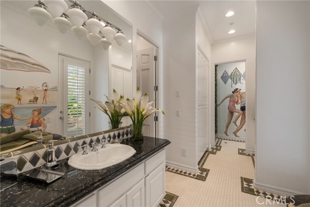 16727 Camino Sierra del Sur Drive, Rancho Santa Fe CA: https://media.crmls.org/medias/e438482a-c8a4-4e2b-ac7e-b2f85679ef9e.jpg