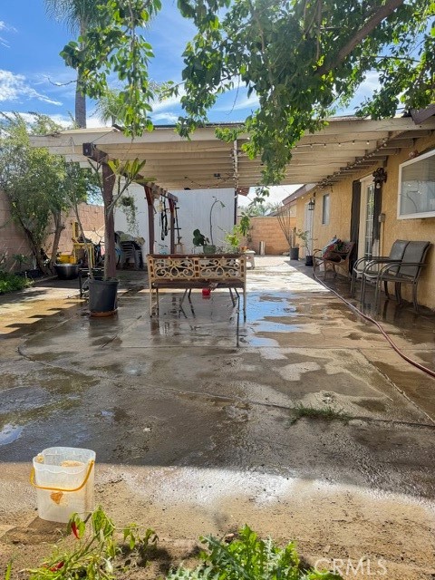 Detail Gallery Image 15 of 17 For 10555 Elm Ave, Bloomington,  CA 92316 - 4 Beds | 2 Baths