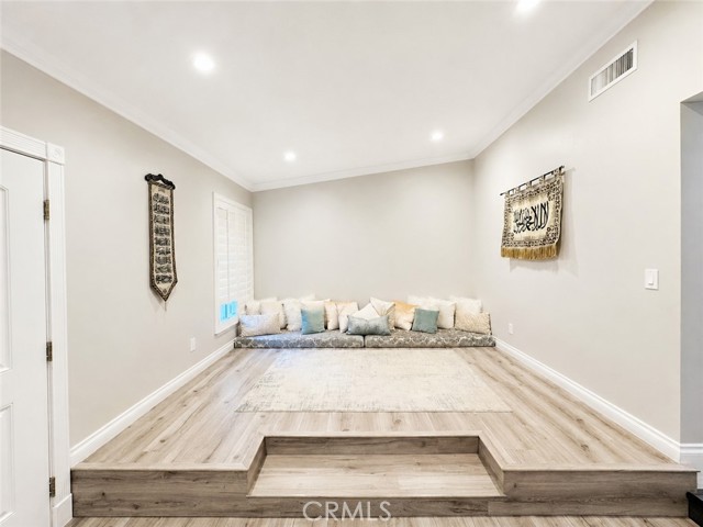 10151 Larwin, 3 photo 11