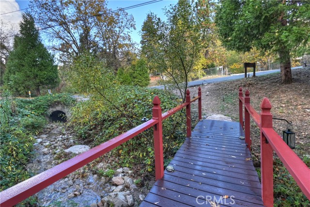 Detail Gallery Image 19 of 33 For 23270 Brookside, Crestline,  CA 92325 - 1 Beds | 1 Baths