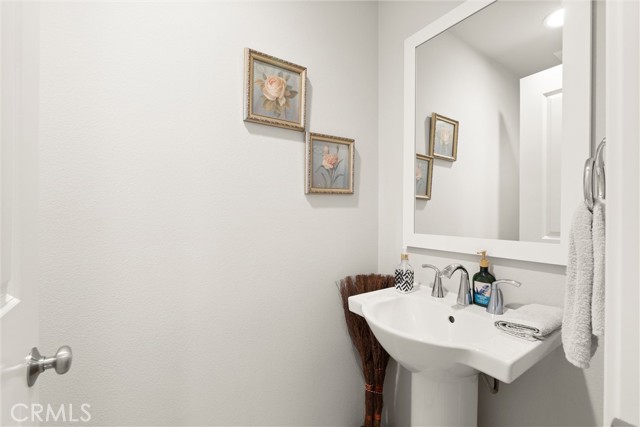 Detail Gallery Image 19 of 36 For 149 Tubeflower, Irvine,  CA 92618 - 2 Beds | 2/1 Baths