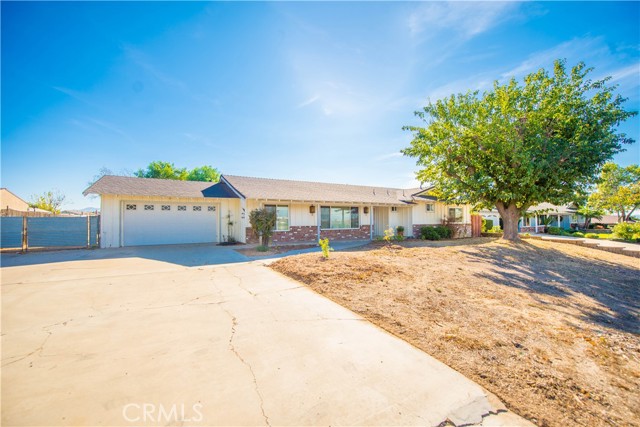 1414 Willow Dr, Norco, CA 92860