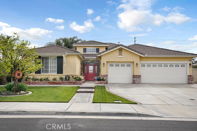 12601 Longhorne Dr, Eastvale, CA 92880