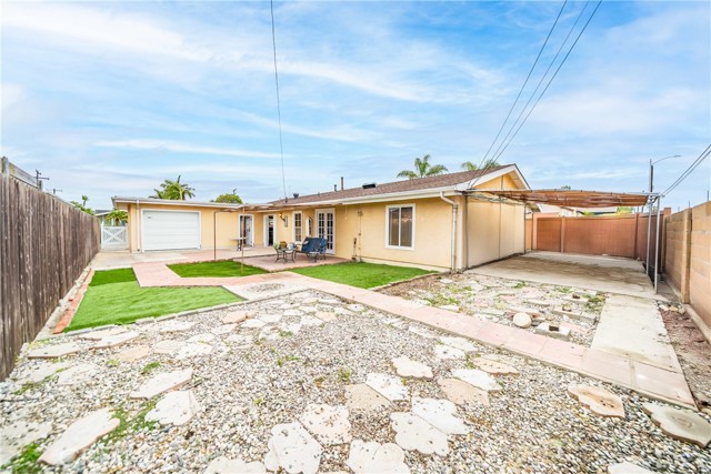 Detail Gallery Image 23 of 24 For 9611 Albacore Dr, Huntington Beach,  CA 92646 - 4 Beds | 2 Baths