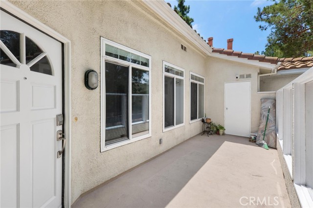 209 Cinnamon Teal, Aliso Viejo CA: https://media.crmls.org/medias/e43d2c0a-4529-4b28-b22f-3a2f34ff6b47.jpg