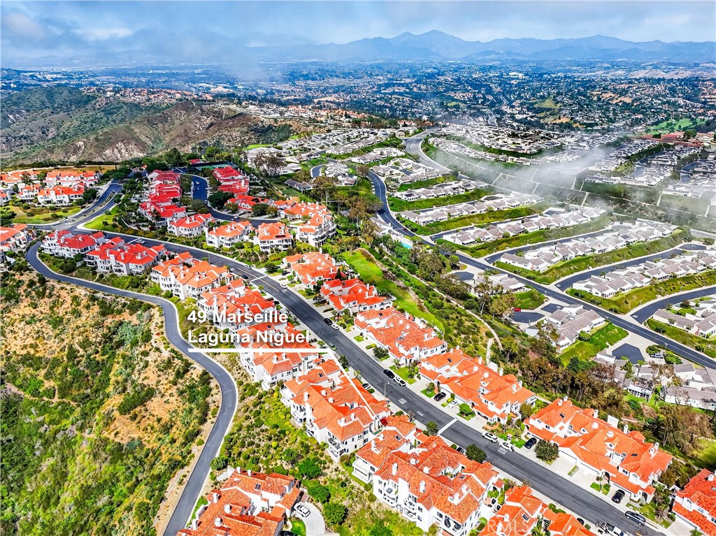 https://media.crmls.org/medias/e43dc834-1acd-43c9-bbbf-d48fe95d4695.jpg?preset=X-Large