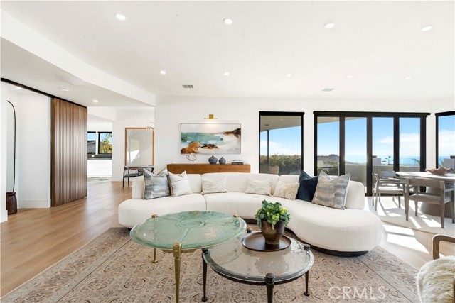 Detail Gallery Image 24 of 75 For 2720 Pebble, Corona Del Mar,  CA 92625 - 5 Beds | 4/1 Baths