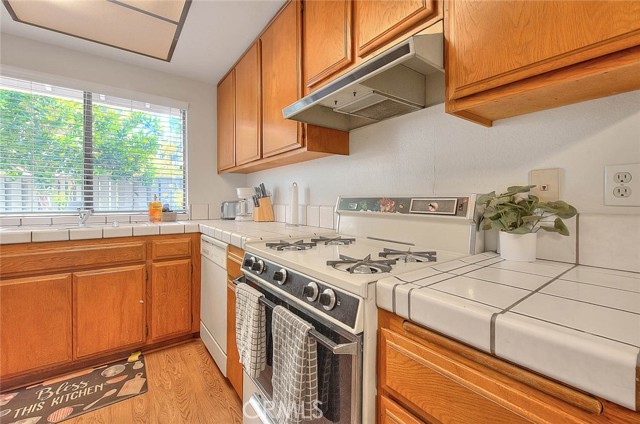 3860 Sycamore Street, West Covina CA: https://media.crmls.org/medias/e43f4f51-906a-4c3a-bd2e-8d81f53608c7.jpg
