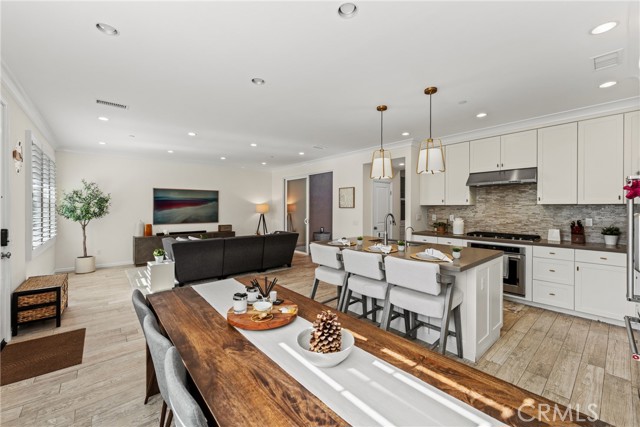 Detail Gallery Image 11 of 42 For 123 Mighty Oak, Irvine,  CA 92602 - 2 Beds | 2/1 Baths