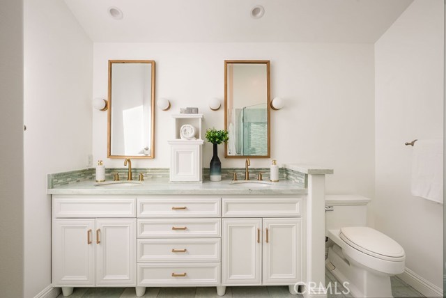 Detail Gallery Image 8 of 14 For 1843 Seadrift Dr, Corona Del Mar,  CA 92625 - 3 Beds | 2/1 Baths