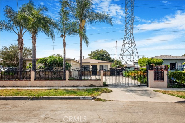 Detail Gallery Image 1 of 13 For 3517 San Gabriel River, Baldwin Park,  CA 91706 - 3 Beds | 1 Baths