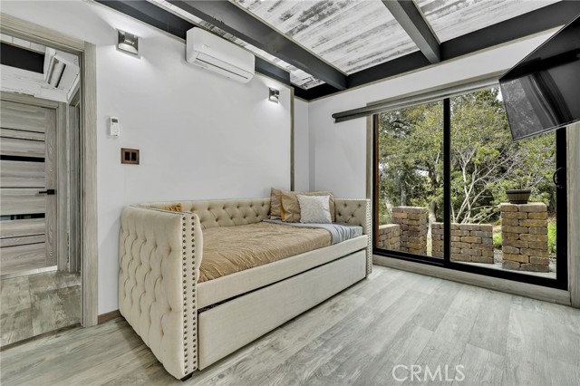 Detail Gallery Image 14 of 55 For 4256 Rosario Rd, Woodland Hills,  CA 91364 - 4 Beds | 2 Baths