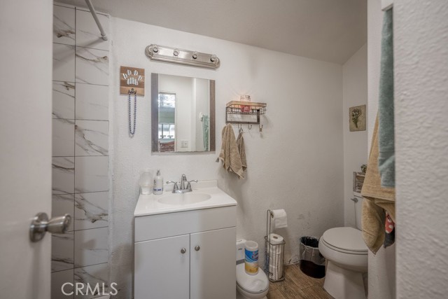 9555 1/2 Hierba Road, Agua Dulce CA: https://media.crmls.org/medias/e44092ad-aab3-4c3f-964f-a7e1be5ad70c.jpg