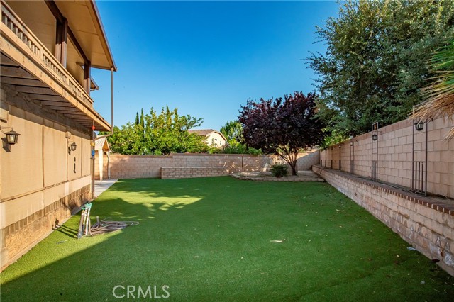 Detail Gallery Image 36 of 53 For 43635 Castle Cir, Lancaster,  CA 93535 - 5 Beds | 3 Baths