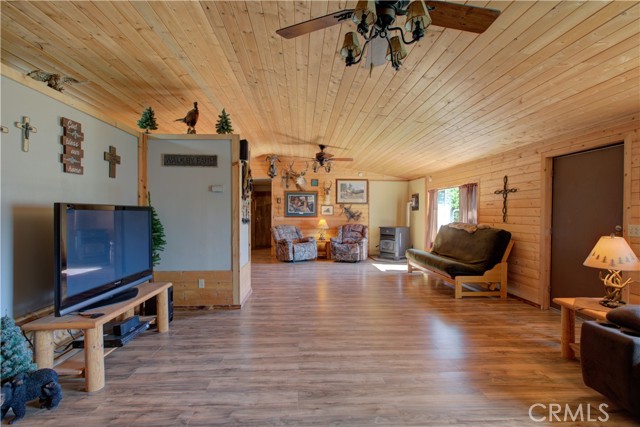Detail Gallery Image 17 of 55 For 2764 Cricket Hill Rd, Mariposa,  CA 95338 - 3 Beds | 2 Baths