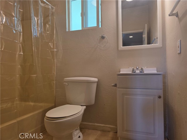 3445 Garfield Avenue, Clearlake CA: https://media.crmls.org/medias/e4417c7a-7171-4fc5-bb41-5e9c5e0c9ab9.jpg
