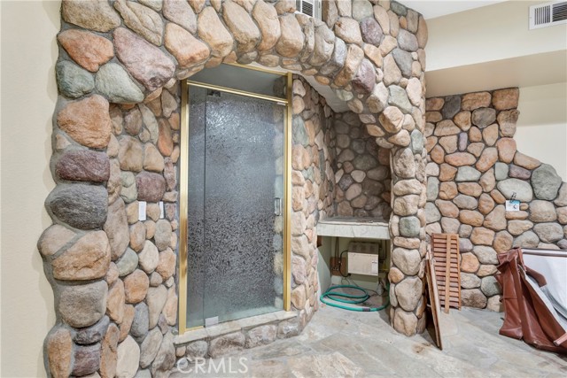 Detail Gallery Image 31 of 71 For 288 N Fairway Dr, Lake Arrowhead,  CA 92352 - 8 Beds | 5/1 Baths