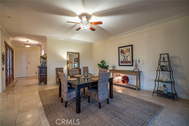 Detail Gallery Image 18 of 71 For 38705 via Del Oso, Temecula,  CA 92592 - 4 Beds | 5/1 Baths