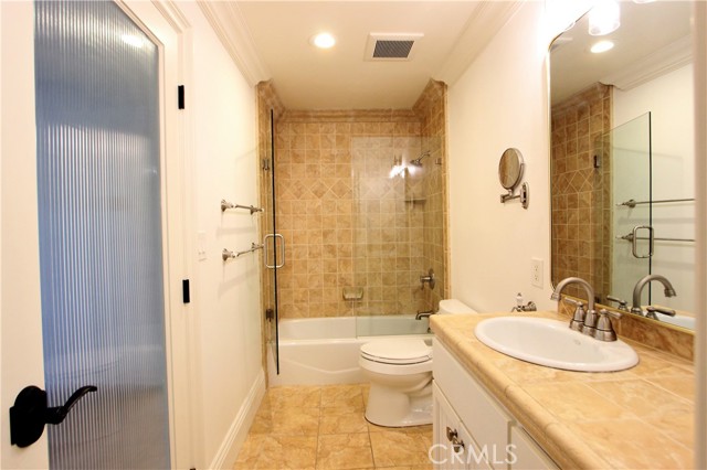 Detail Gallery Image 18 of 34 For 420 Cypress Dr #420,  Laguna Beach,  CA 92651 - 2 Beds | 2 Baths