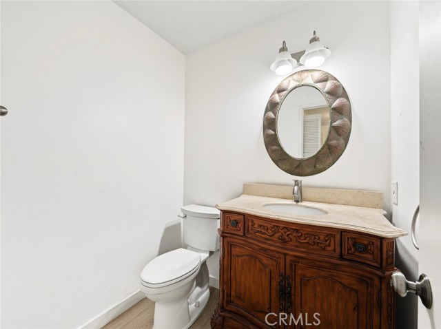 27564 Rondell photo 19
