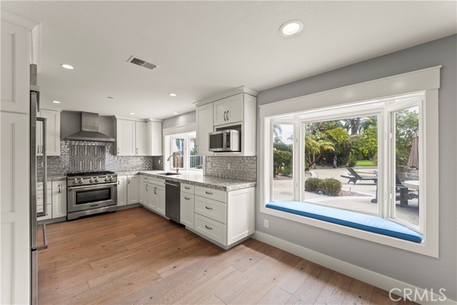 Detail Gallery Image 14 of 58 For 2863 Calle Esteban, San Clemente,  CA 92673 - 4 Beds | 3 Baths