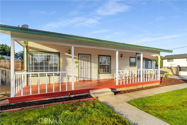 Detail Gallery Image 6 of 72 For 2572 Harrison, Riverside,  CA 92503 - 4 Beds | 3 Baths