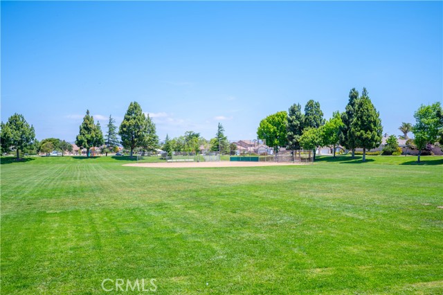 610 Sunrise Drive, Santa Maria CA: https://media.crmls.org/medias/e4469c87-c867-45d5-991a-37dab8b15d1e.jpg