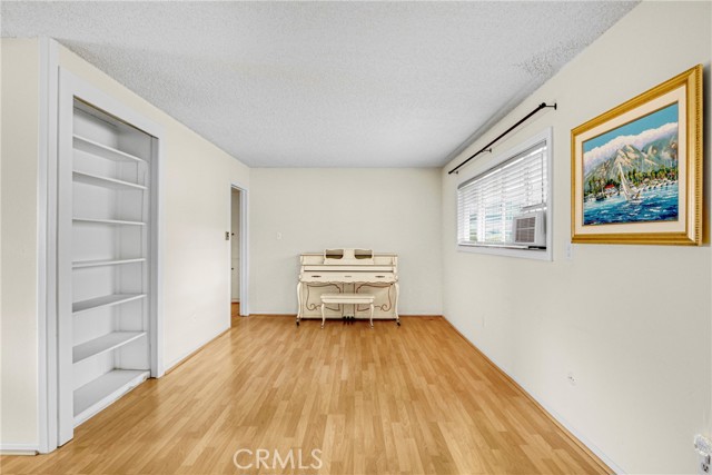 Detail Gallery Image 7 of 30 For 22641 Nadine Cir #206,  Torrance,  CA 90505 - 2 Beds | 2 Baths