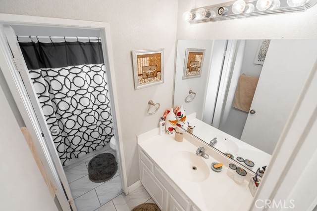 Detail Gallery Image 12 of 26 For 12397 Alcorn Dr, Victorville,  CA 92392 - 3 Beds | 2 Baths