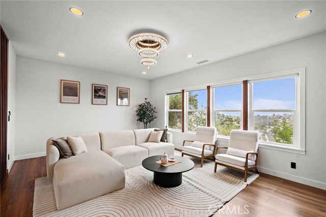 22621 Ridge Line Road, Diamond Bar CA: https://media.crmls.org/medias/e446cac5-957e-4898-987e-4288e3101e98.jpg