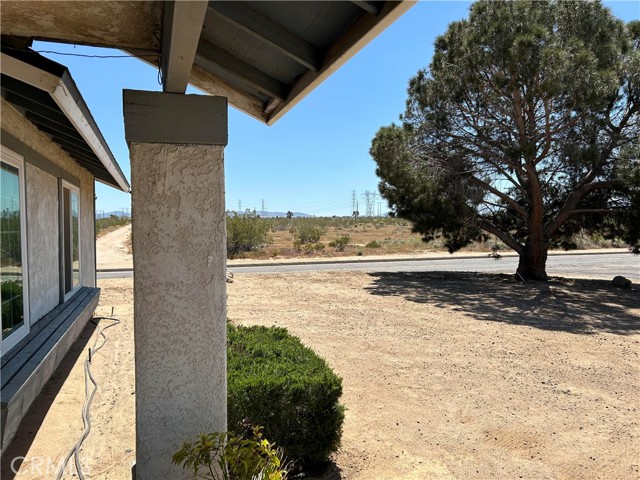 Detail Gallery Image 23 of 26 For 11711 Old Ranch Rd., Victorville,  CA 92392 - 4 Beds | 2 Baths