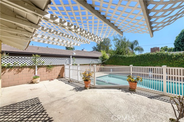 Detail Gallery Image 32 of 32 For 16123 Hartsook St, Encino,  CA 91436 - 4 Beds | 3/1 Baths