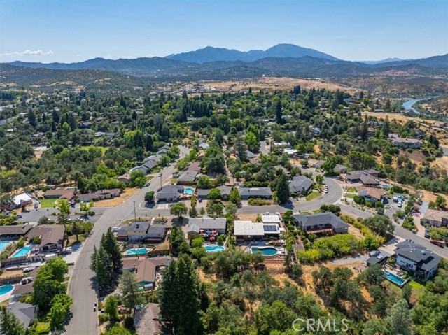Detail Gallery Image 50 of 53 For 3410 Scenic Dr, Redding,  CA 96001 - 3 Beds | 3 Baths