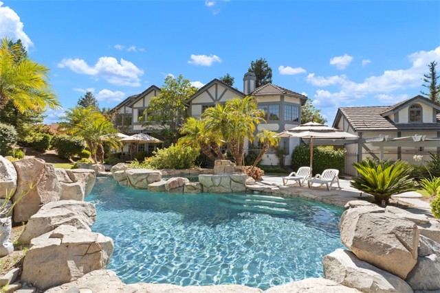 17702 Santiago Canyon Road, Silverado CA: https://media.crmls.org/medias/e448a1c3-a3cd-4674-b870-5333b0568b9f.jpg