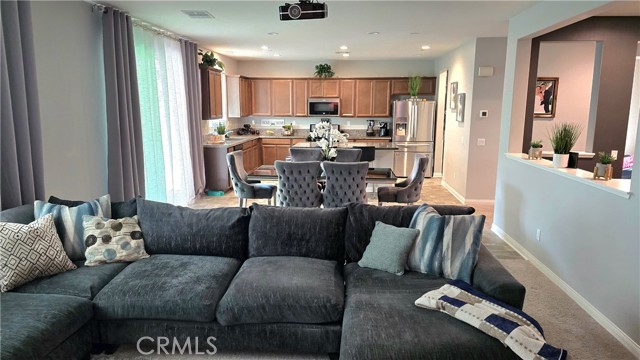 Front Image Thumbnail for CRDW26038639