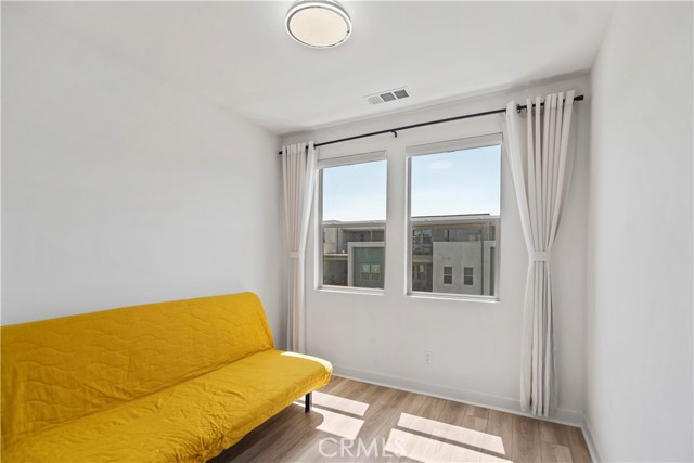 1698 Hollyleaf, Montebello CA: https://media.crmls.org/medias/e4493af8-4759-437b-93e7-e283677e5cf2.jpg
