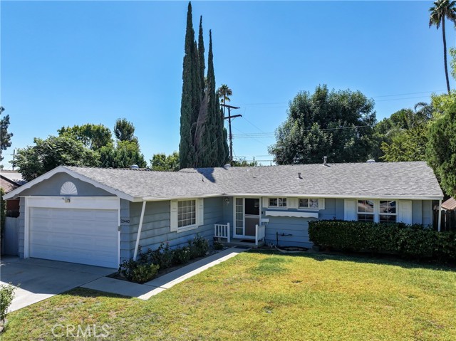 22440 Schoolcraft St., West Hills CA: https://media.crmls.org/medias/e449bc5d-e8b3-406d-8a4d-e6725a401bc0.jpg