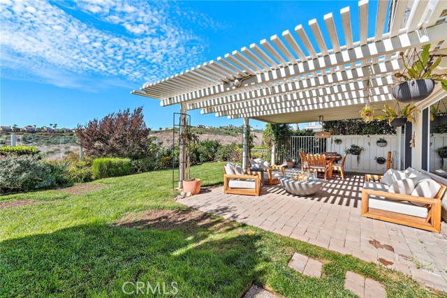 2415 Camino Bucanero, San Clemente CA: https://media.crmls.org/medias/e449ccd3-c808-44d7-9774-578ab498a5fb.jpg