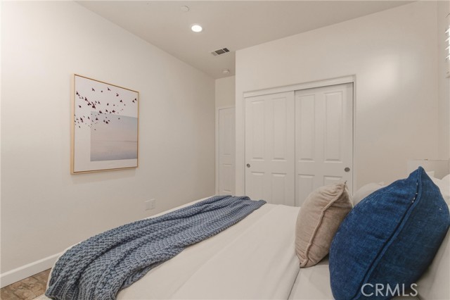 Detail Gallery Image 13 of 45 For 1800 S Pacific Coast #94,  Redondo Beach,  CA 90277 - 3 Beds | 3 Baths