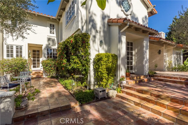 2727 Via Miguel, Palos Verdes Estates, California 90274, 4 Bedrooms Bedrooms, ,3 BathroomsBathrooms,Residential,Sold,Via Miguel,PV17019247