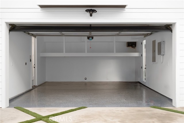 Detail Gallery Image 43 of 44 For 110 S Irena Ave #B,  Redondo Beach,  CA 90277 - 3 Beds | 4/1 Baths